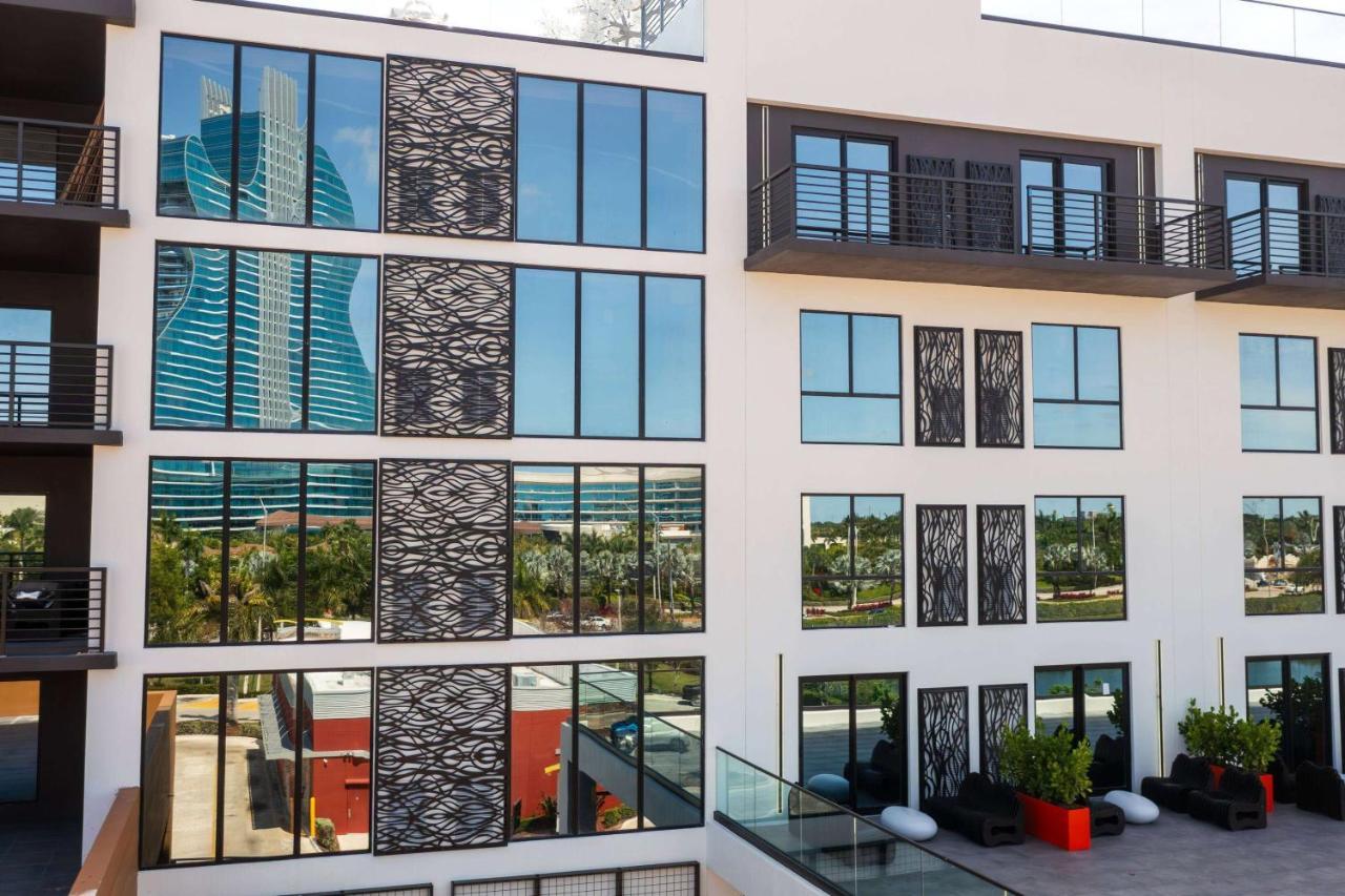 Hotel Dolce By Wyndham Hollywood Exteriér fotografie